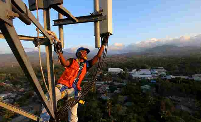 XL Axiata Berhasil Raih Pertumbuhan Double Digit  Pendapatan Naik 11%, Laba Bersih Naik 15%