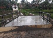 Melalui Dana Desa 2024, Pekon Panutan Wujudkan Pembangunan Jembatan untuk Akses Lebih Baik