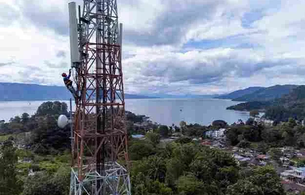 Liburan Natal dan Tahun Baru 2025: Trafik Data XL Axiata Naik 19%