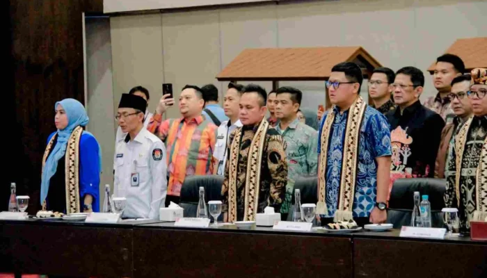 Bawaslu Lampung Hadiri Rapat Pleno Terbuka Penetapan Pasangan Calon Gubernur dan Wakil Gubernur Provinsi Lampung