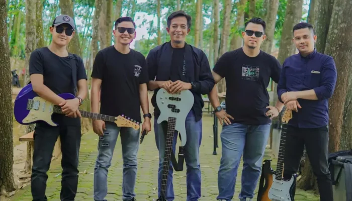 Band Pendatang Baru Asal Pringsewu, PARADES, Rilis Single Perdana “Hai Kamu”