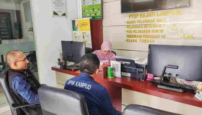 DPP KAMPUD Laporkan Dugaan Korupsi Dana Perjalanan Dinas Dan Surat Kabar di DPRD Tanggamus