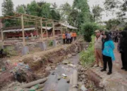 Walikota Bandar Lampung Temukan Perushaan Tutup Aliran Sungai