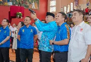 Gubernur Mirza Ramaikan Pembukaan LSO 2025, Main Bareng Mobile Legends Bersama Peserta