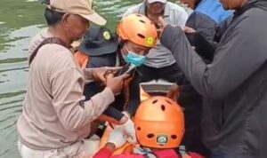 Screenshot_20251209_234149_WhatsApp~2